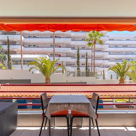 Sea View In Puerto Colon Terrace And Pool דירה אדחה