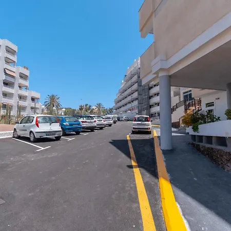 Sea View In Puerto Colon Terrace And Pool דירה *